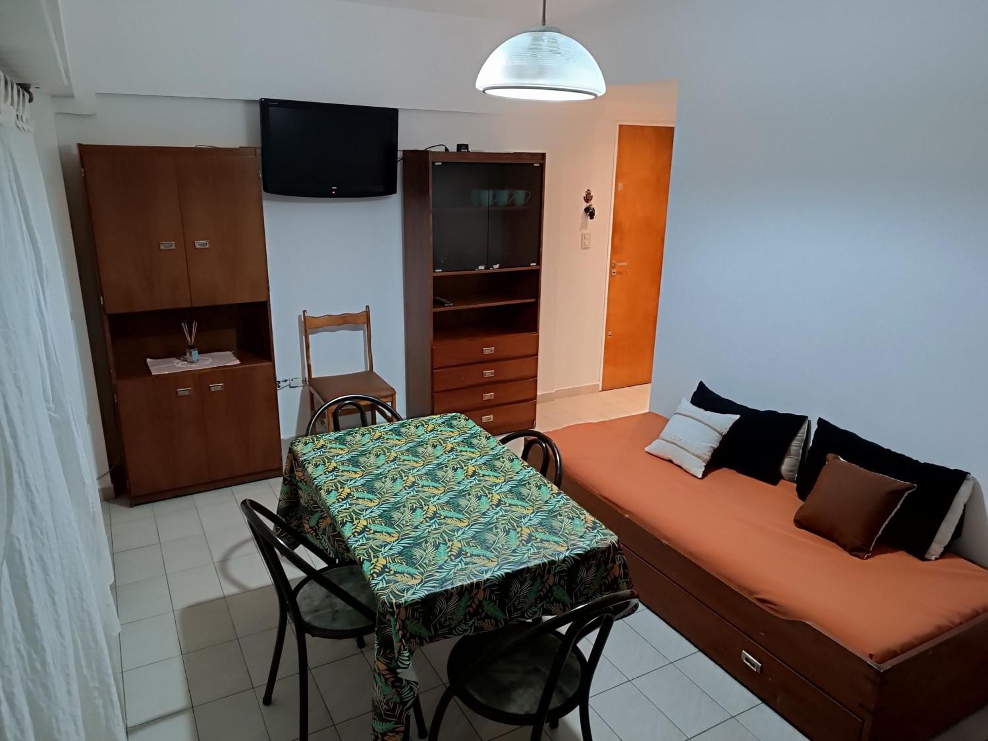 Apartamento Depto 2 Amb La Perla Mar del Plata